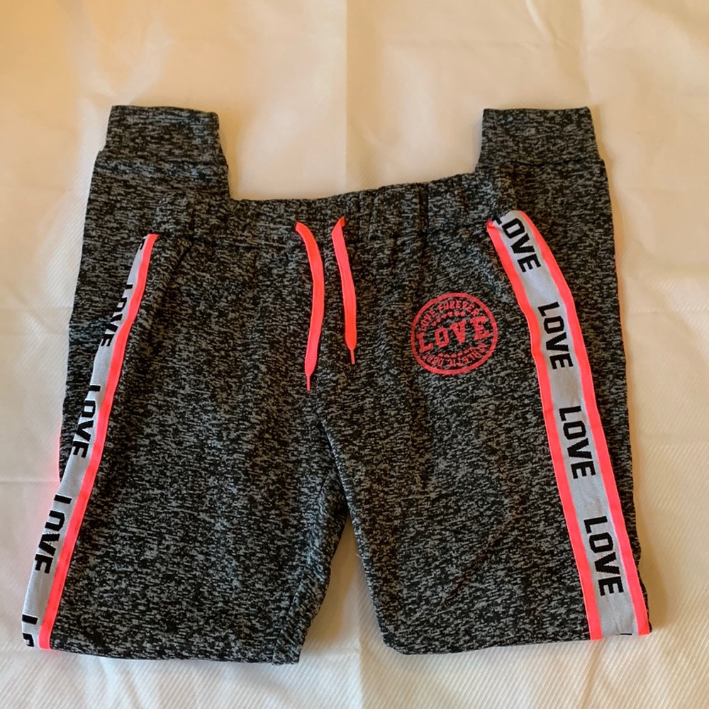 Bobbie Brook’s sweatpants